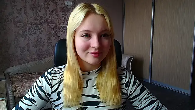 Milka kiss  online show from 03/25/26, 11:53