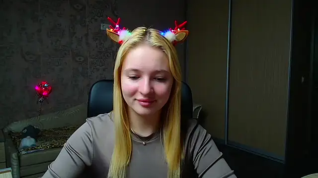 Milka kiss  online show from 12/19/25, 11:56