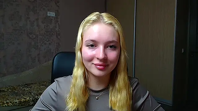 Snapshot of Milka_kiss_ chatting on 12/02/25, 06:37 Milka kiss online show from 12/02/25, 06:37