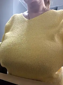 Snapshot of _tasechka_ chatting on 12/17/24, 01:27 tasechka online show from 12/17/24, 01:27