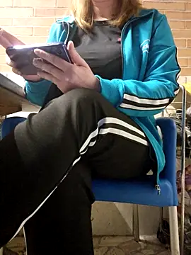  tasechka  online show from 11/05/25, 08:34