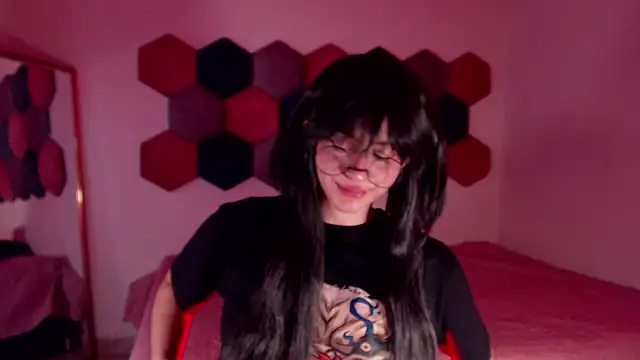 liz-beths online show from 03/03/25, 01:56