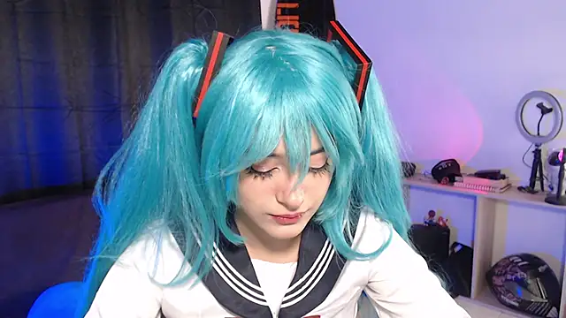 liz-beths online show from 11/20/25, 10:31