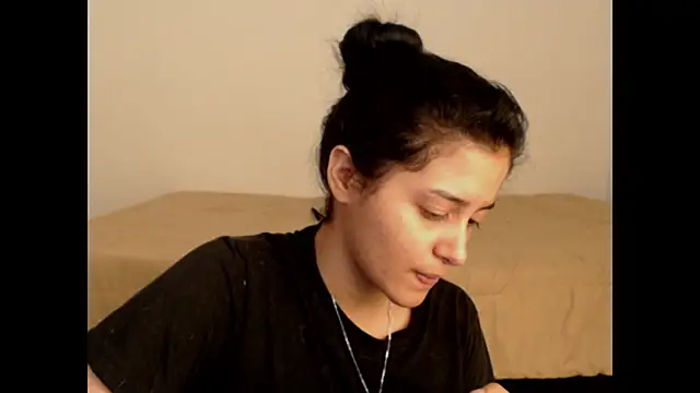 Snapshot of liz-beths chatting on 02/16/26, 11:57 liz-beths online show from 02/16/26, 11:57