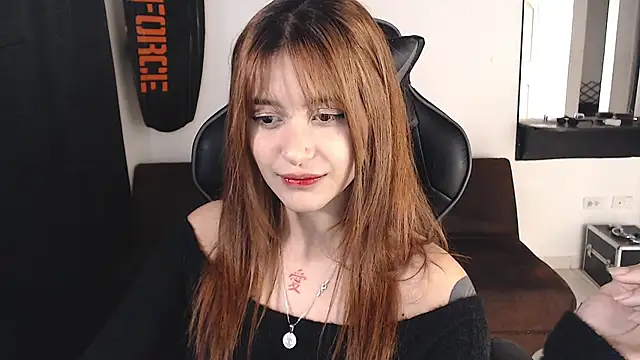 liz-beths online show from 10/23/25, 03:43