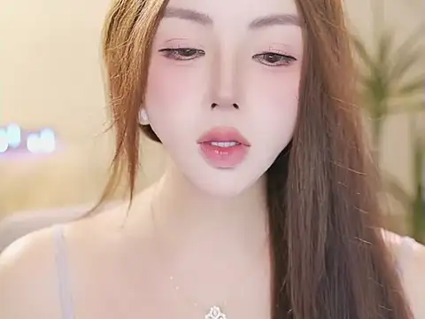 Qiaoqiao  online show from 06/02/26, 03:56