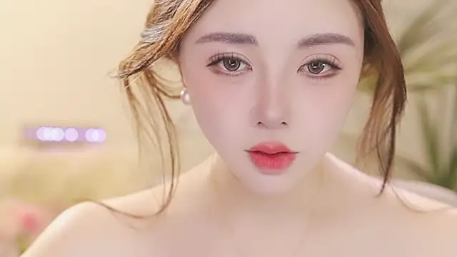 Qiaoqiao  online show from 03/13/26, 04:12