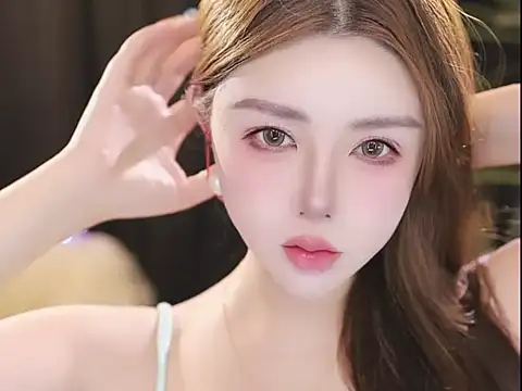 Snapshot of Qiaoqiao_ chatting on 07/20/26, 04:42 Qiaoqiao online show from 07/20/26, 04:42