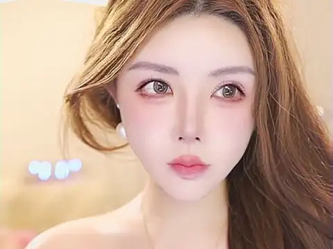 Snapshot of Qiaoqiao_ chatting on 07/28/26, 04:05 Qiaoqiao online show from 07/28/26, 04:05