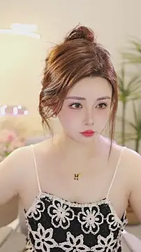 Qiaoqiao  online show from 03/02/26, 12:45