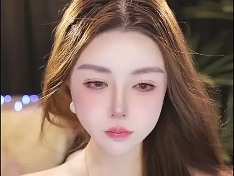 Snapshot of Qiaoqiao_ chatting on 07/23/26, 10:45 Qiaoqiao online show from 07/23/26, 10:45