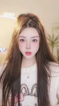 Qiaoqiao  online show from 06/04/26, 04:11