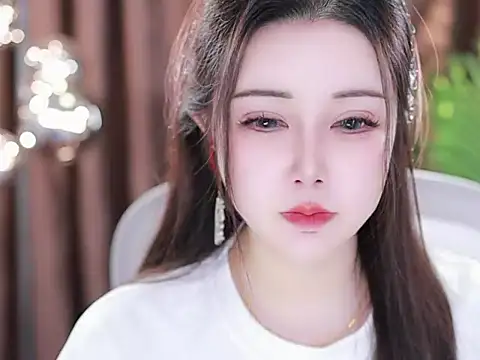 Qiaoqiao  online show from 03/03/25, 07:03