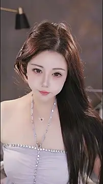 Qiaoqiao  online show from 11/06/25, 12:20