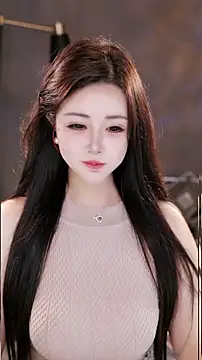 Qiaoqiao  online show from 10/27/25, 10:22