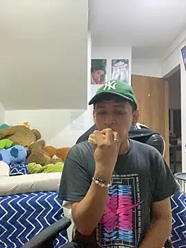 axel ps online show from 09/24/25, 10:05