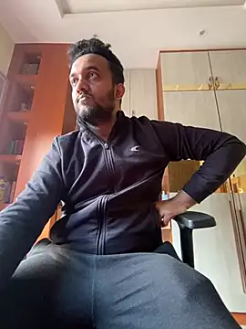 Snapshot of BengaliBabu_Rohan chatting on 01/28/25, 08:25 BengaliBabu Rohan online show from 01/28/25, 08:25