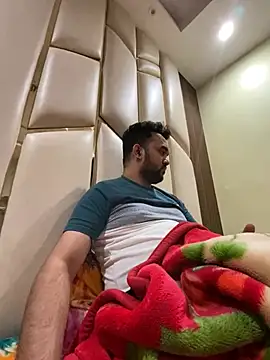 Snapshot of BengaliBabu_Rohan chatting on 12/24/24, 02:01 BengaliBabu Rohan online show from 12/24/24, 02:01