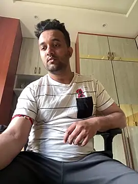 Snapshot of BengaliBabu_Rohan chatting on 02/23/25, 06:38 BengaliBabu Rohan online show from 02/23/25, 06:38