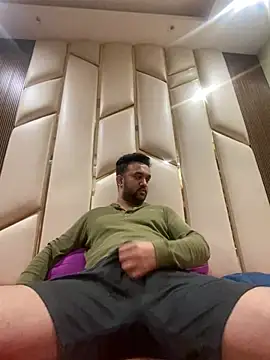 Snapshot of BengaliBabu_Rohan chatting on 01/25/25, 06:46 BengaliBabu Rohan online show from 01/25/25, 06:46