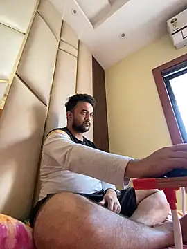 Snapshot of BengaliBabu_Rohan chatting on 12/22/24, 07:22 BengaliBabu Rohan online show from 12/22/24, 07:22