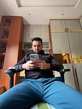 Snapshot of BengaliBabu_Rohan chatting on 01/06/25, 07:31 BengaliBabu Rohan online show from 01/06/25, 07:31