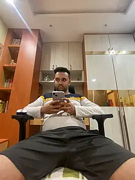 Snapshot of BengaliBabu_Rohan chatting on 01/07/25, 02:30 BengaliBabu Rohan online show from 01/07/25, 02:30