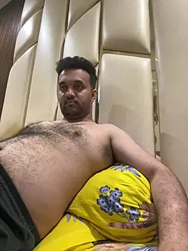 Snapshot of BengaliBabu_Rohan chatting on 02/22/25, 05:46 BengaliBabu Rohan online show from 02/22/25, 05:46