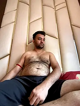 Snapshot of BengaliBabu_Rohan chatting on 10/02/25, 06:39 BengaliBabu Rohan online show from 10/02/25, 06:39