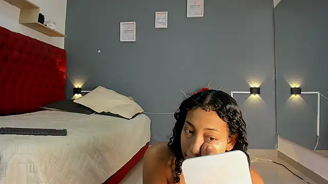 flavia cruz online show from 10/27/25, 07:15