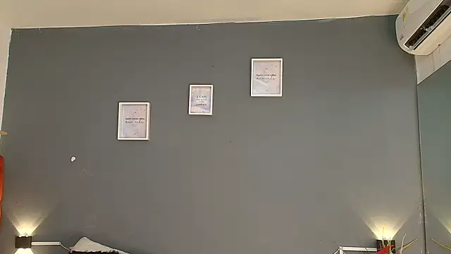 flavia cruz online show from 10/23/25, 09:24