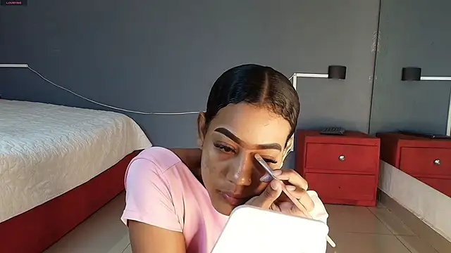 flavia cruz online show from 12/03/25, 07:02