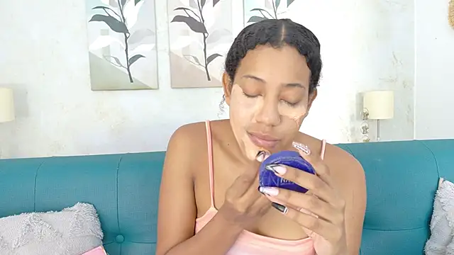 flavia cruz online show from 03/25/26, 12:26