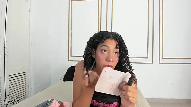 flavia cruz online show from 11/15/25, 08:35