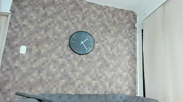 flavia cruz online show from 09/14/25, 07:36