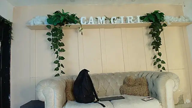 flavia cruz online show from 05/13/26, 12:12