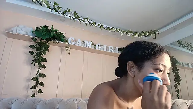 flavia cruz online show from 06/04/26, 12:32