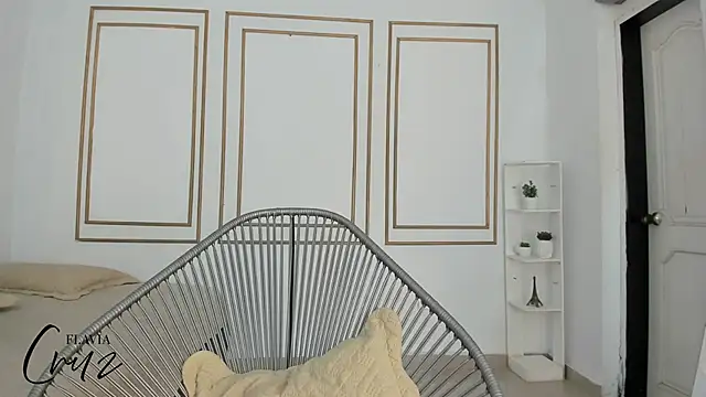 flavia cruz online show from 09/18/25, 07:28