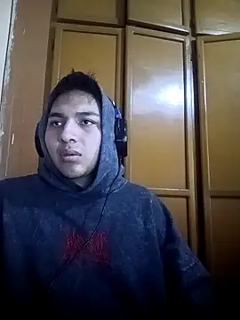 LoganFinds online show from 10/29/25, 01:21