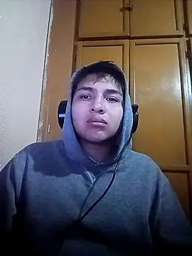 LoganFinds online show from 11/04/25, 02:48