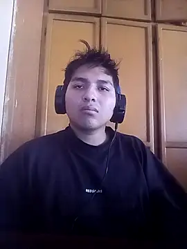 LoganFinds online show from 12/03/25, 03:00