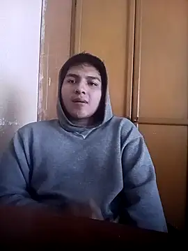 LoganFinds online show from 11/11/25, 06:36