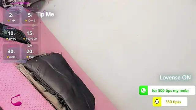 Snapshot of Danielysvalen chatting on 03/01/25, 06:24 Danielysvalen online show from 03/01/25, 06:24