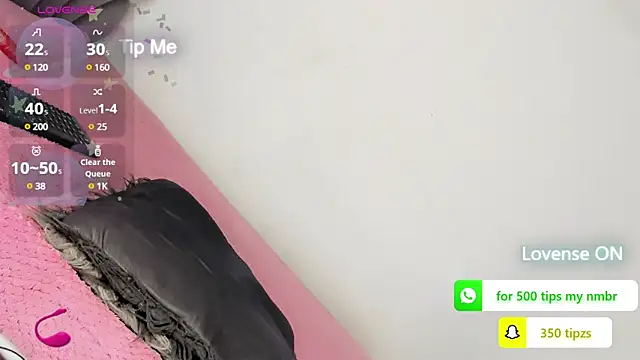 Snapshot of Danielysvalen chatting on 03/15/25, 09:30 Danielysvalen online show from 03/15/25, 09:30