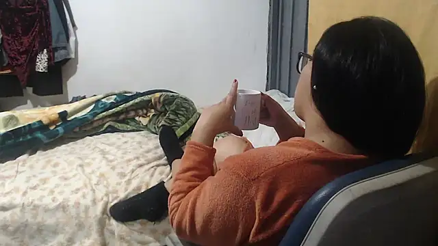 rainhavenus2024 online show from 10/02/25, 10:51