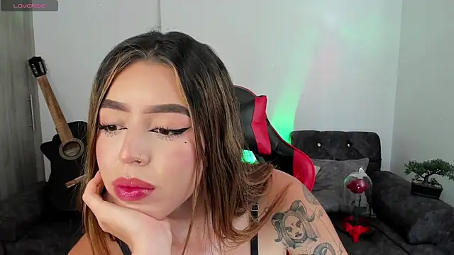 zoee jackson online show from 09/25/25, 09:54