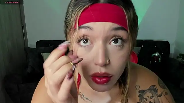 zoee jackson online show from 11/29/25, 12:55