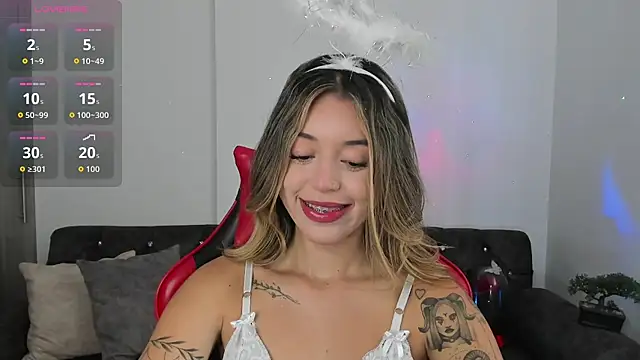 zoee jackson online show from 10/26/25, 09:04