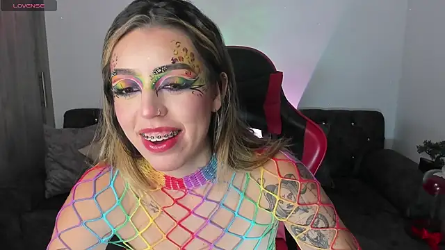 zoee jackson online show from 11/09/25, 03:54