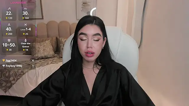 zoee jackson online show from 06/08/26, 01:28